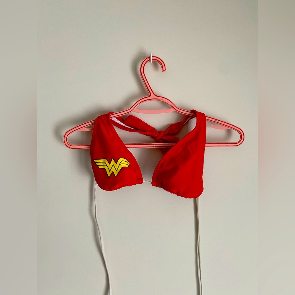 Wonder Woman Bikini